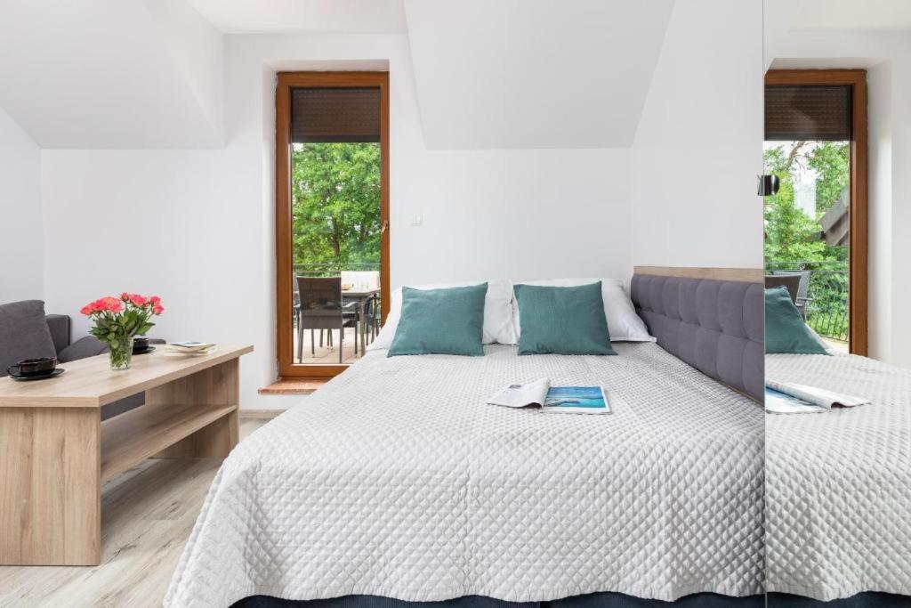 Na Mieczowej 2F Apartment ชวีโนวิชแจ ภายนอก รูปภาพ