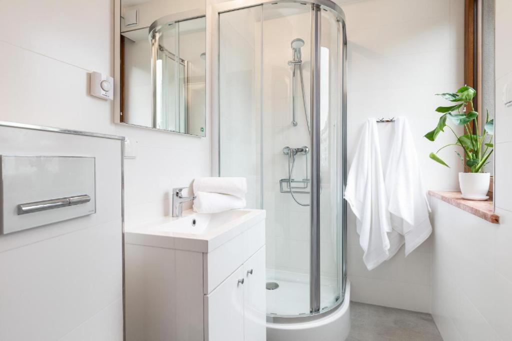 Na Mieczowej 2F Apartment ชวีโนวิชแจ ภายนอก รูปภาพ